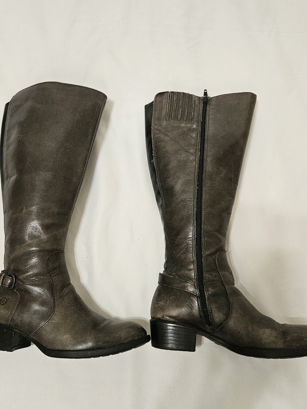 Born Distressed Gray Helen Knee High Riding Boots Womens Shoes D78660 7.5 M WC - Picture 8 of 9